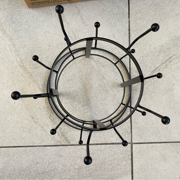 Metal Drying Rack Stand - Picture 3 of 3